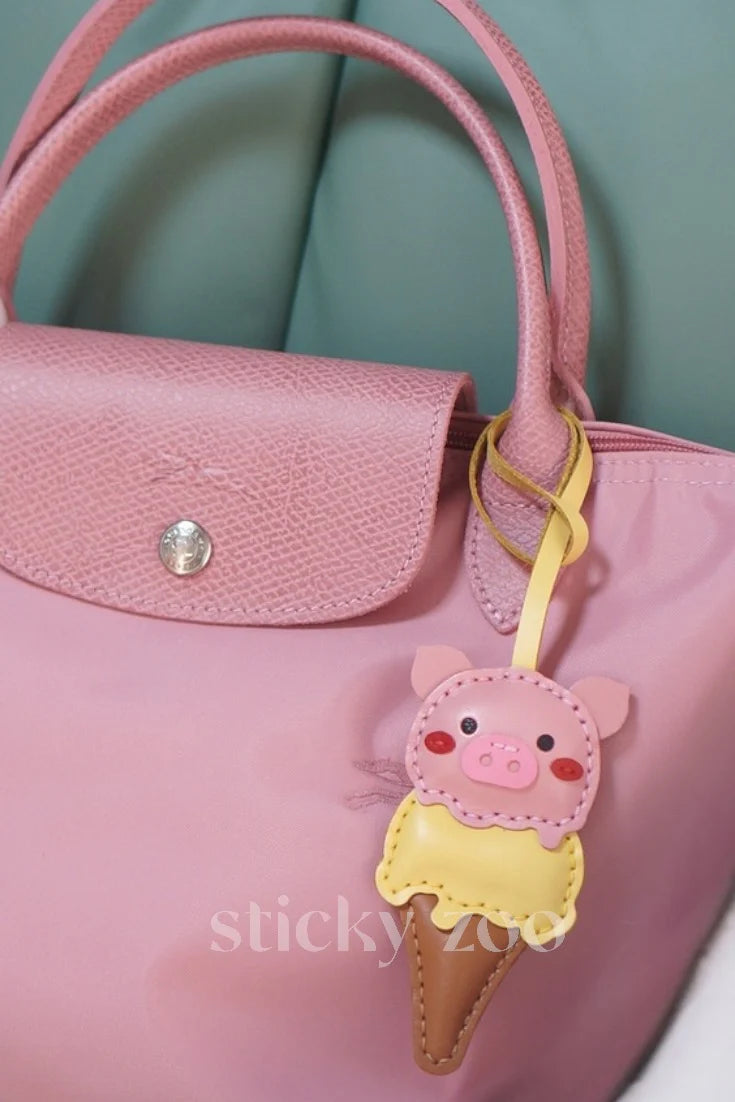 PIG ICE CHARM