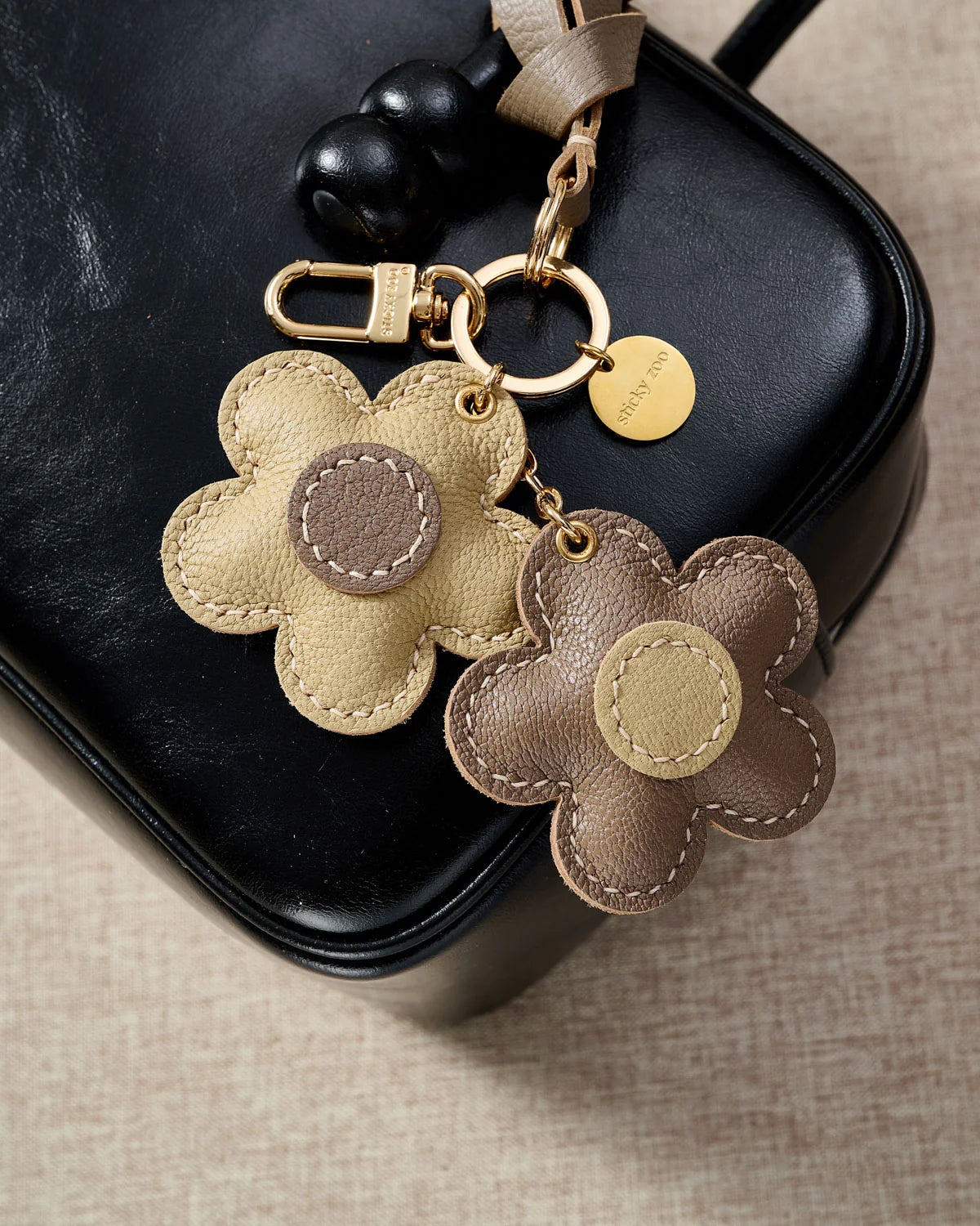FLOWERS CHARM