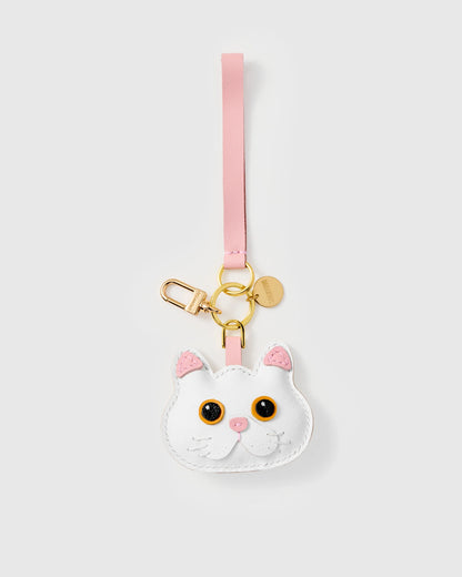 SNOWY CAT CHARM