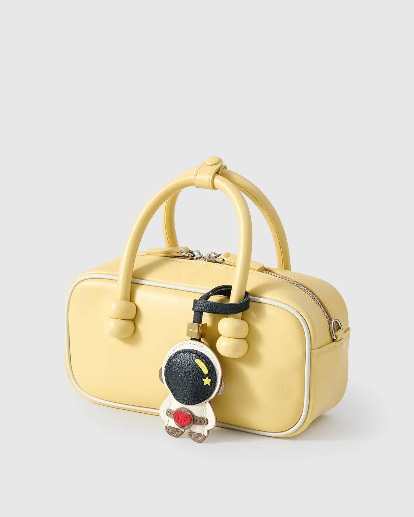ASTRONAUT CHARM