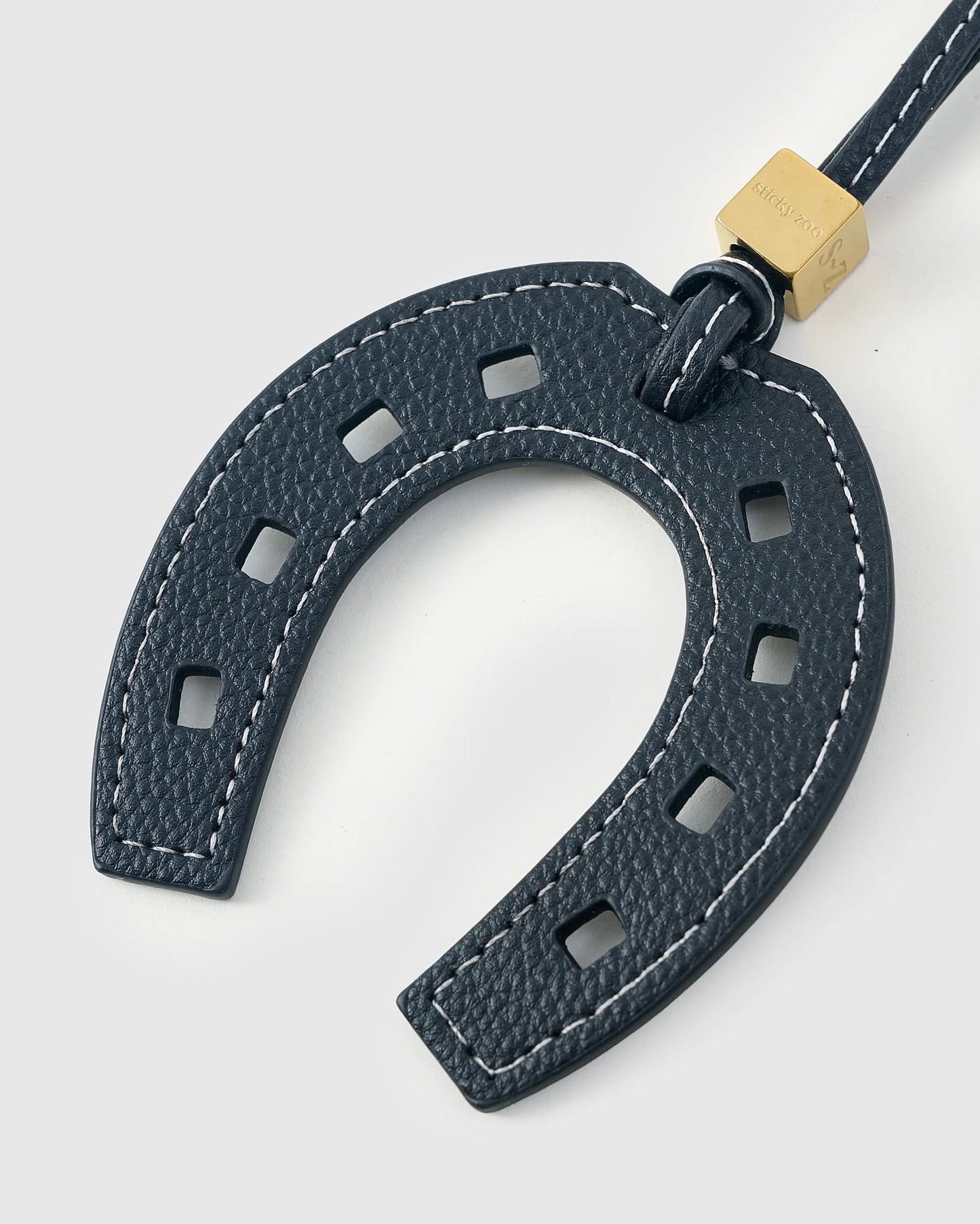 LUCKY HORSESHOE BOW STACK CHARM