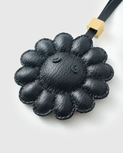 PLAIN NIGHT FLOWER CHARM