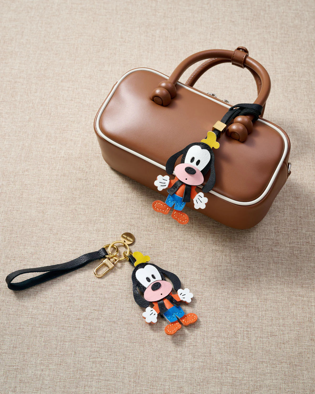 GOOFY CHARM