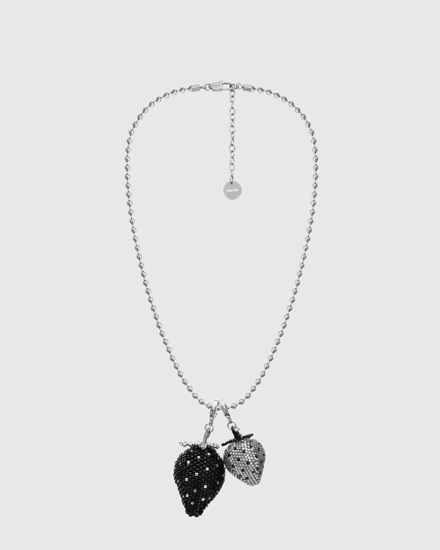 STRAWBERRY BEAD NECKLACE