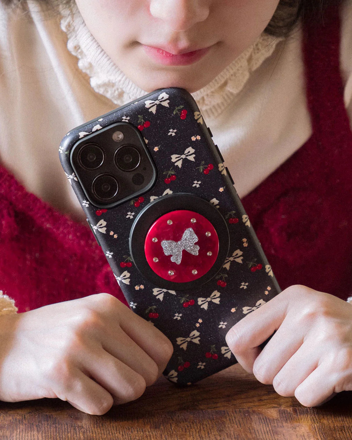 CHERRY BOW NIGHT PHONE CASE