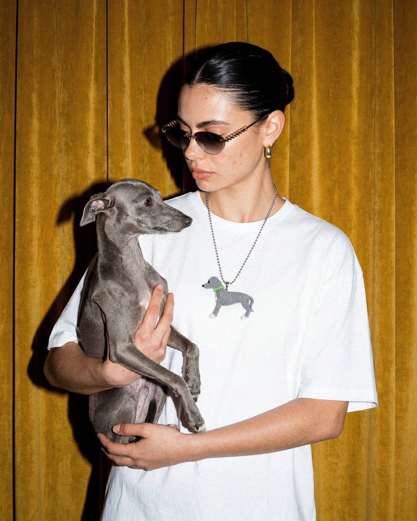 GREYHOUND BEAD NECKLACE