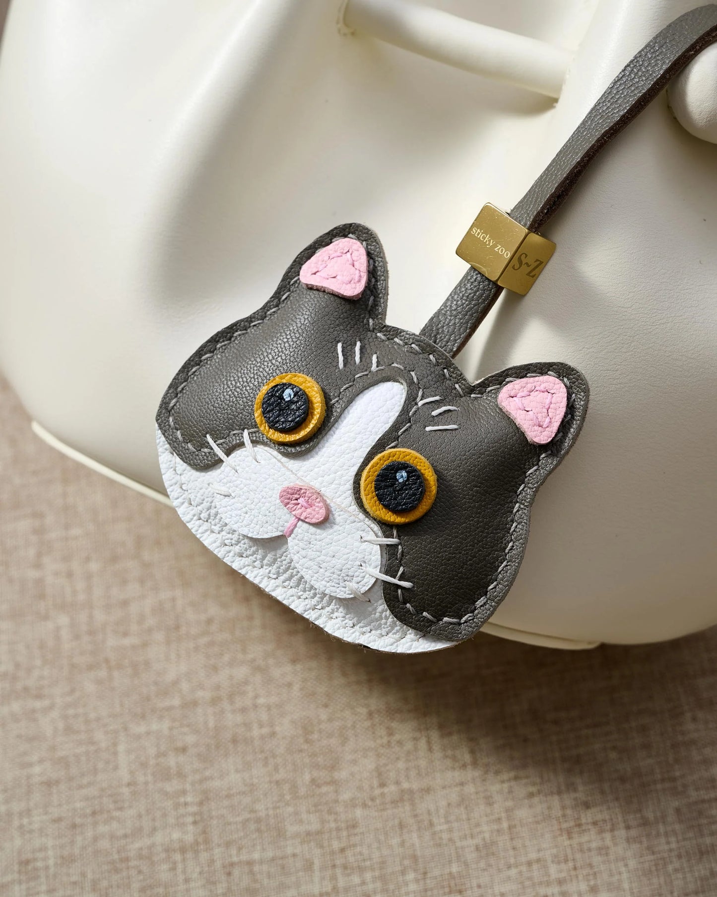 BRITISH SHORTHAIR CAT CHARM – MIST EDITION