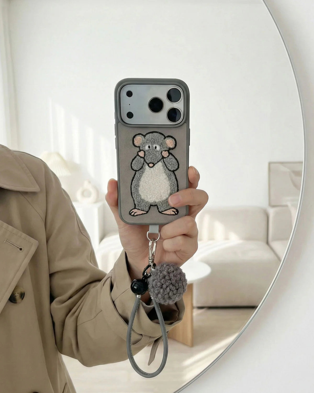 SHY MOUSE PATCH Phone Case