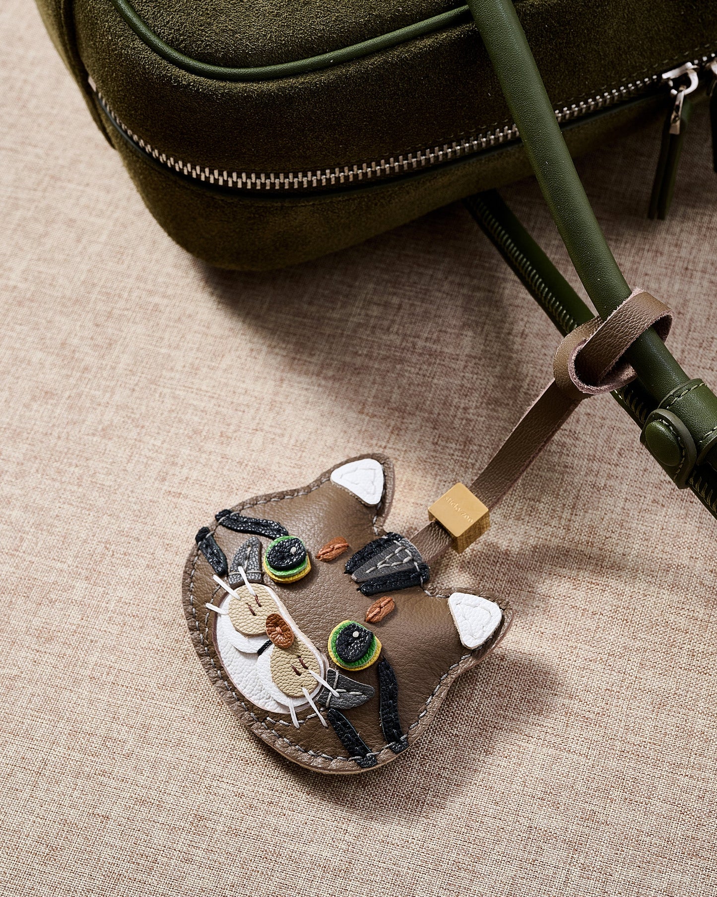 TABBY CAT CHARM
