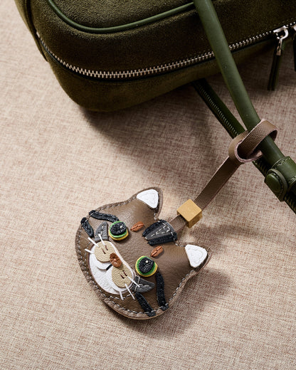 TABBY CAT CHARM