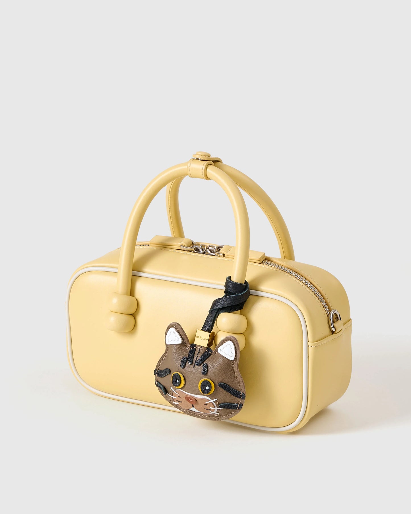 AMERICAN SHORTHAIR CAT CHARM