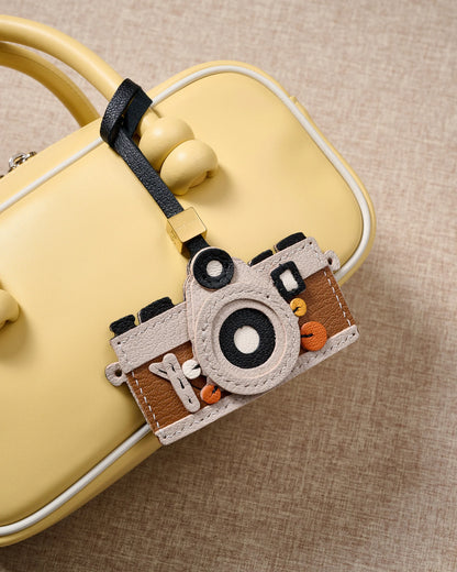 CAMERA CHARM