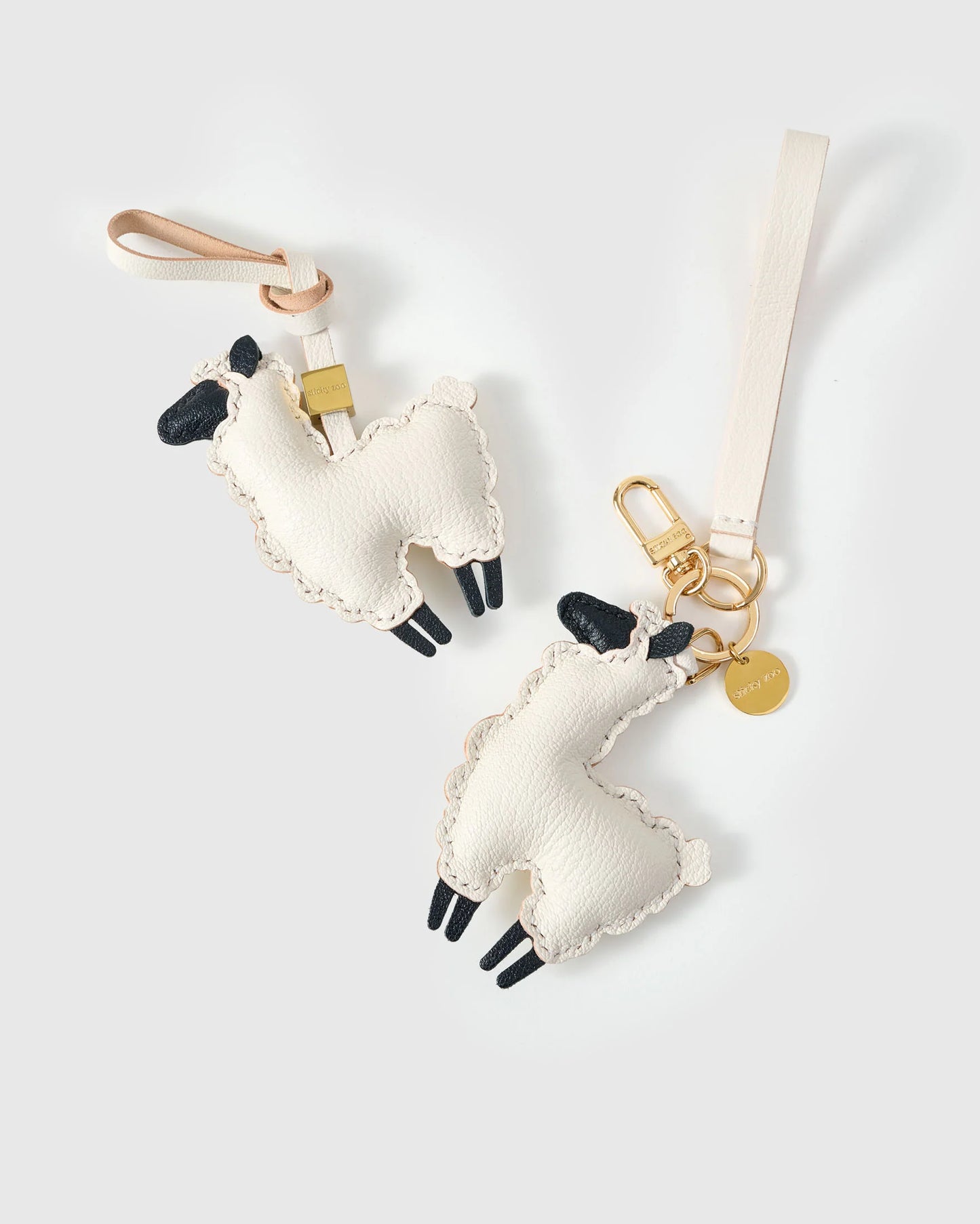 ALPACA CHARM