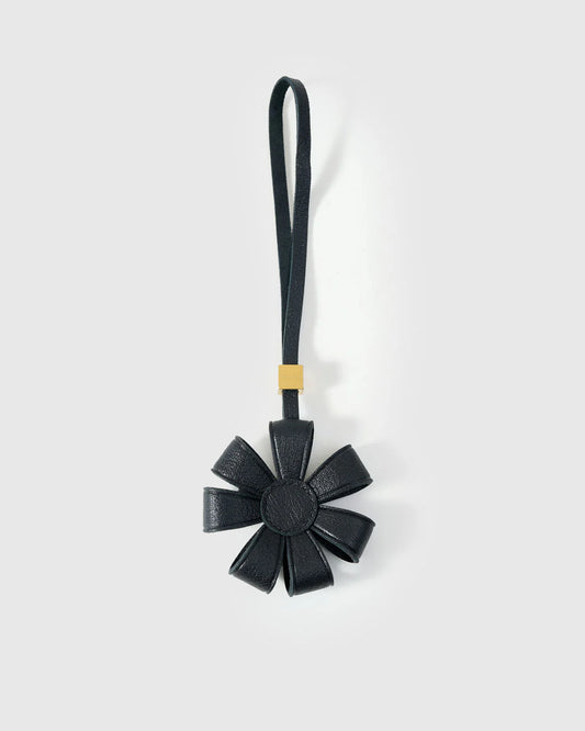 DAISY BAG CHARM