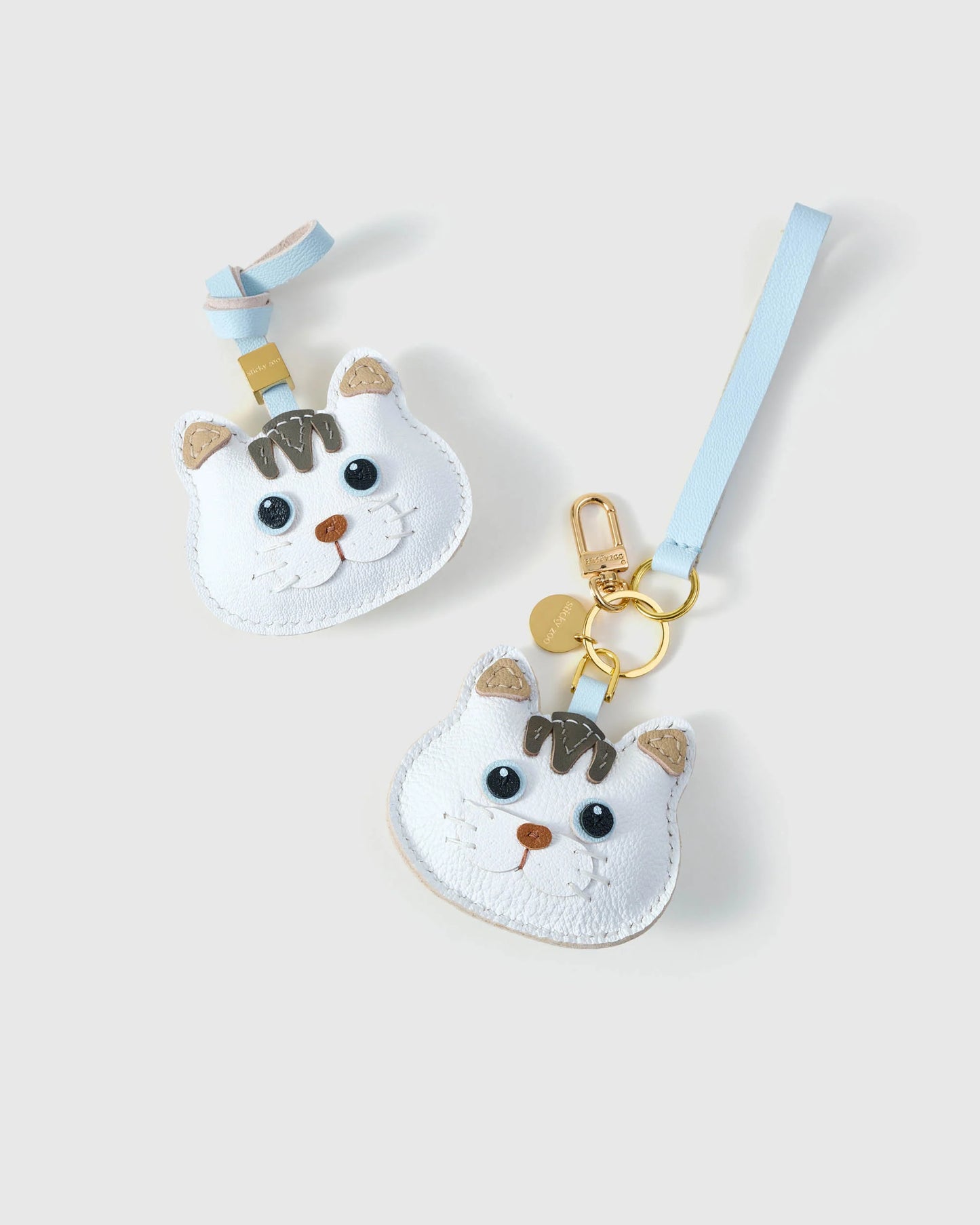 BRITISH SHORTHAIR CAT CHARM – CLOUD DREAM EDITION