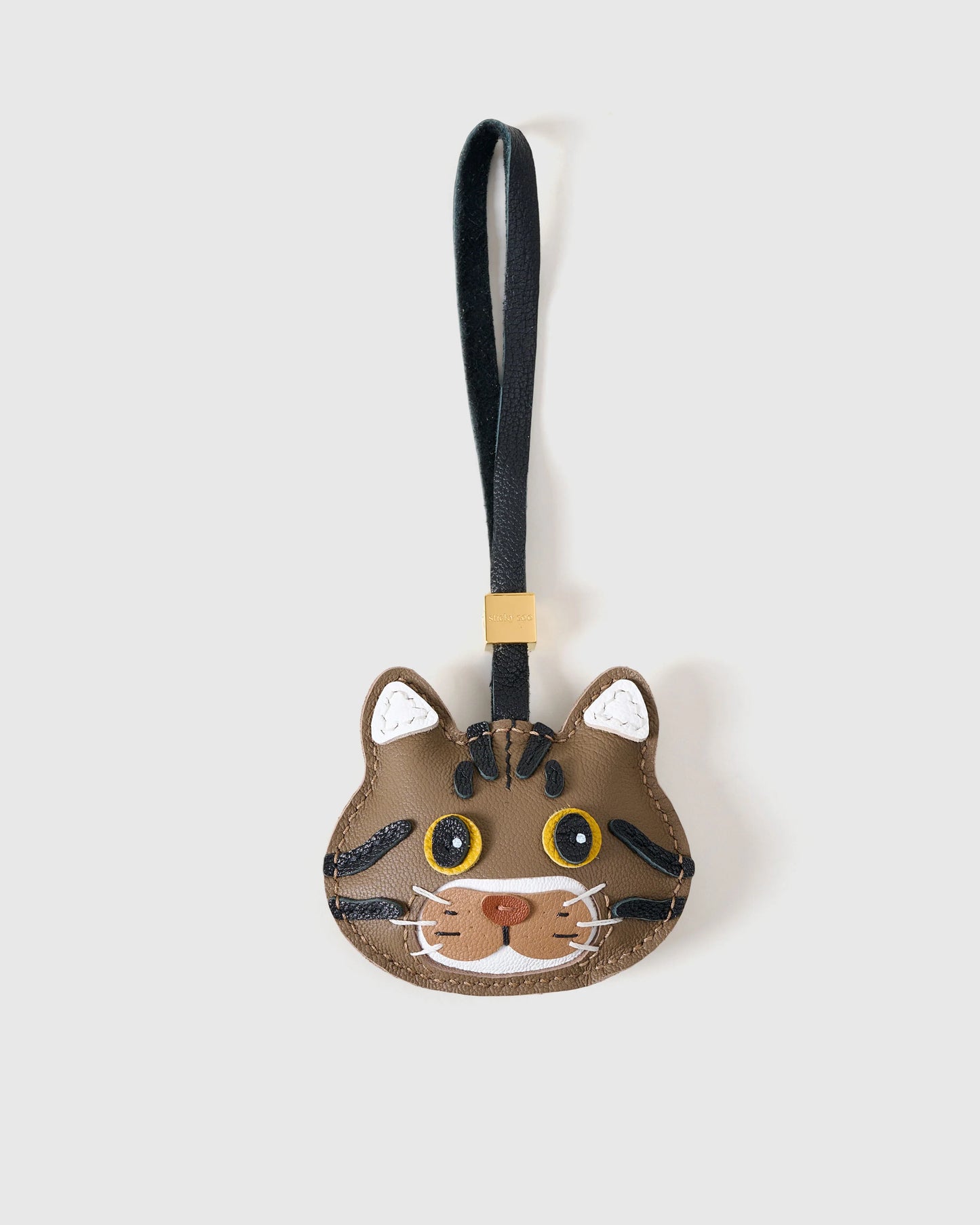 AMERICAN SHORTHAIR CAT CHARM
