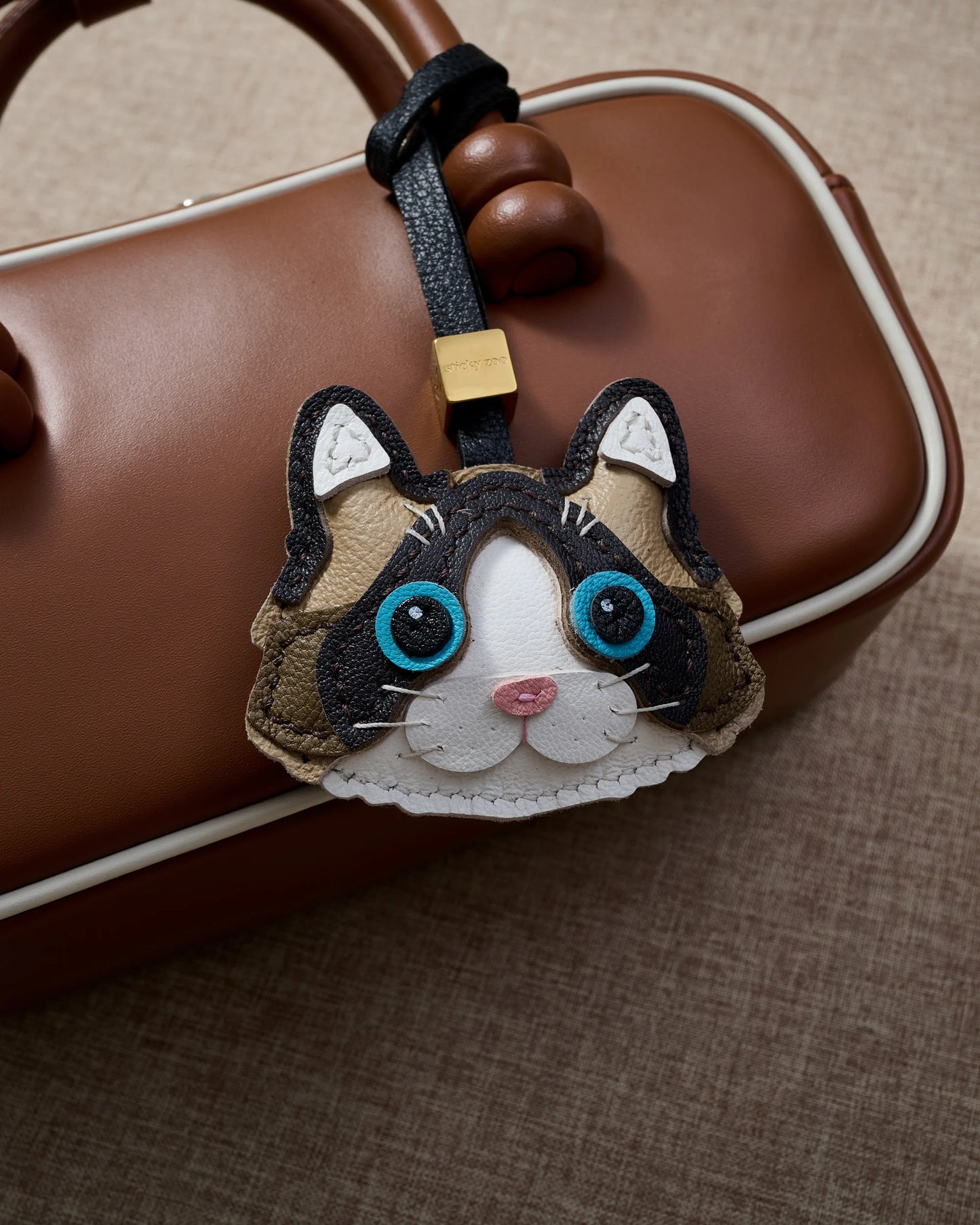 RAGDOLL CAT CHARM