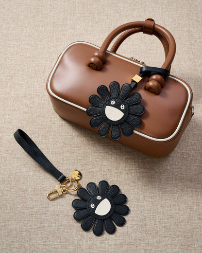 NIGHT FLOWER CHARM