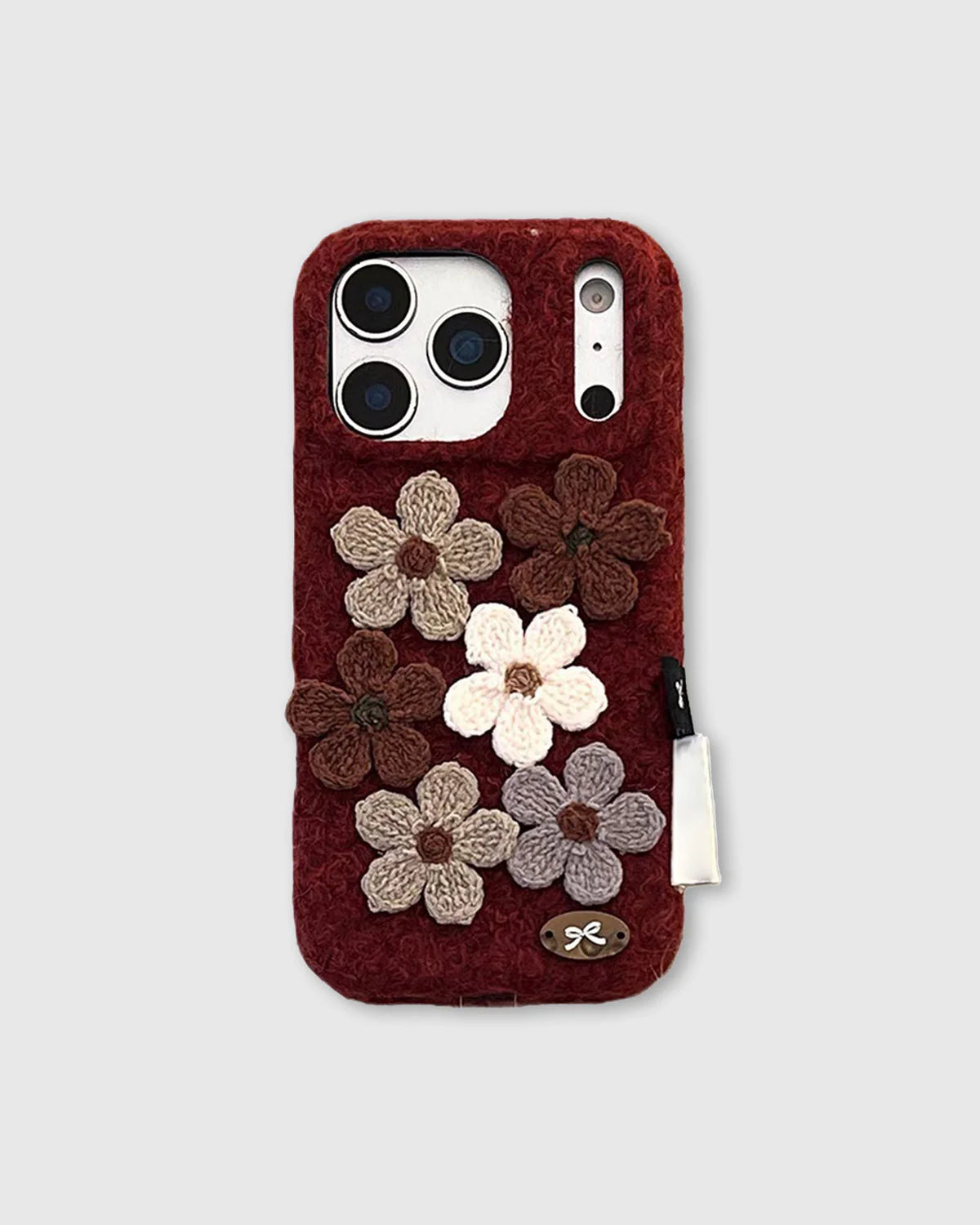 COZY CROCHET FLORAL PHONE CASE