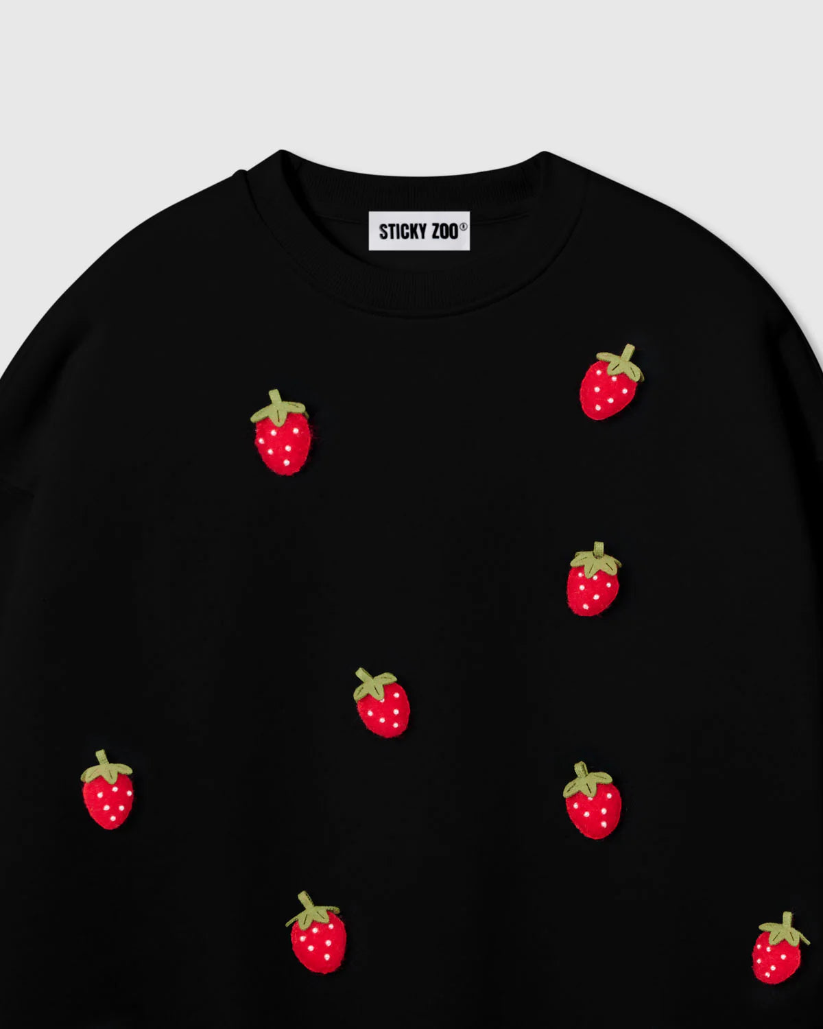 STRAWBERRY SWEATSHIRT