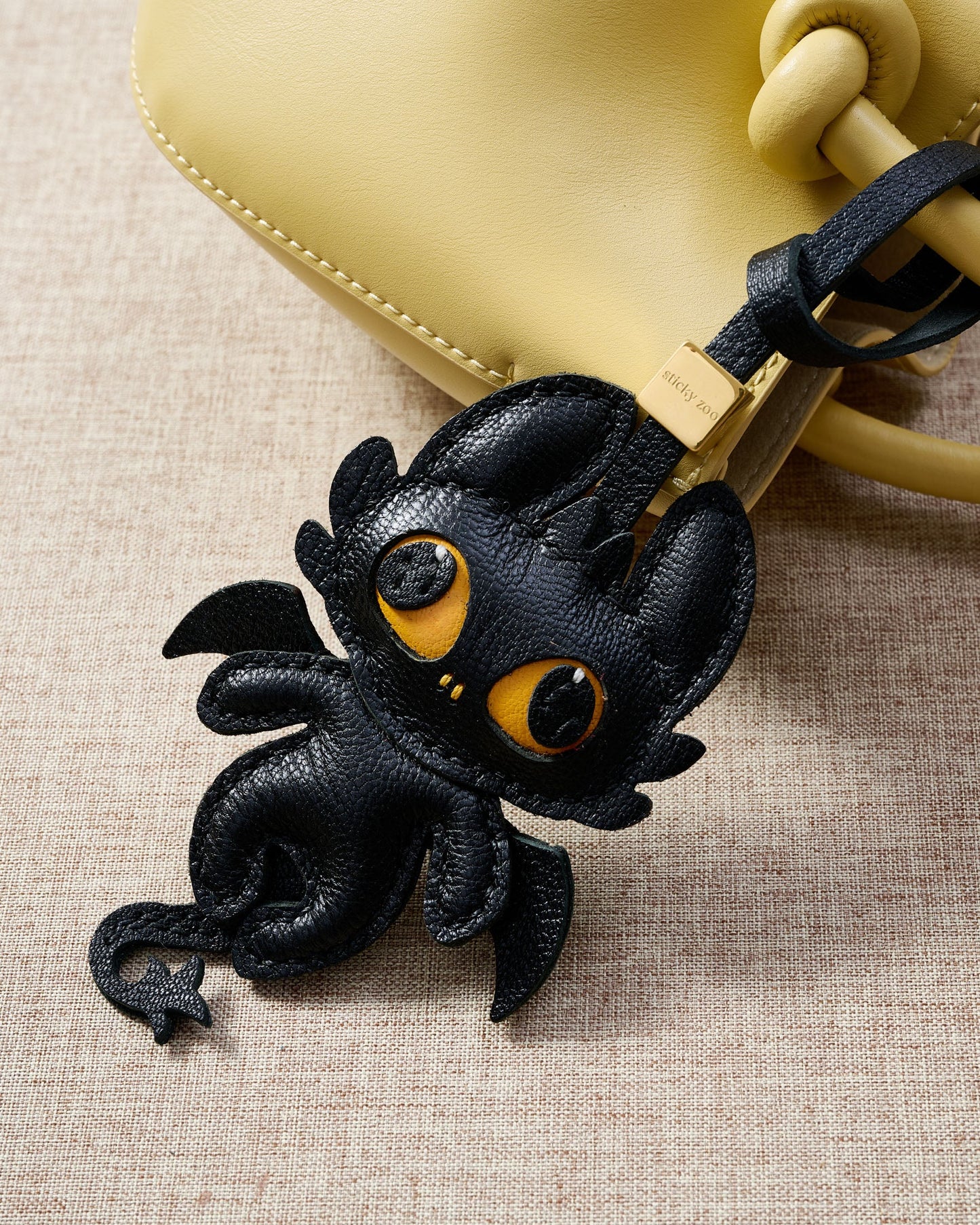 DRAGON CHARM