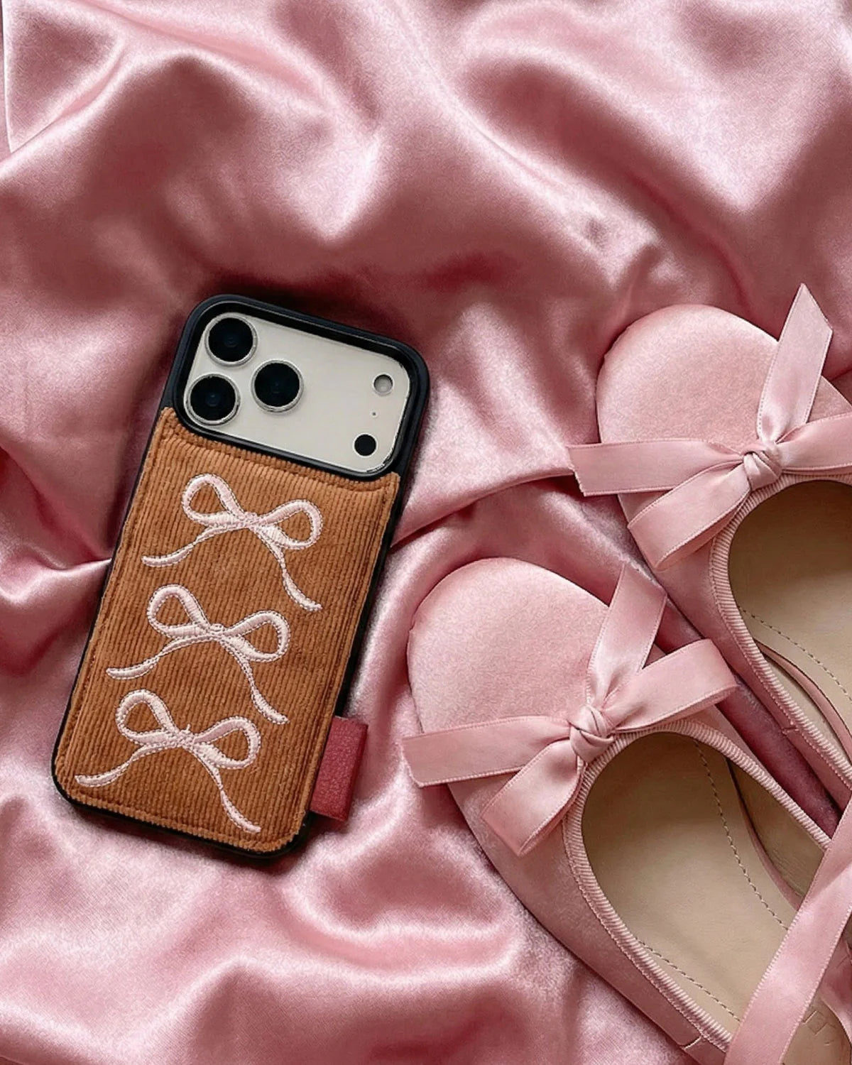 TRIPLE BOW CORDUROY WALLET PHONE CASE
