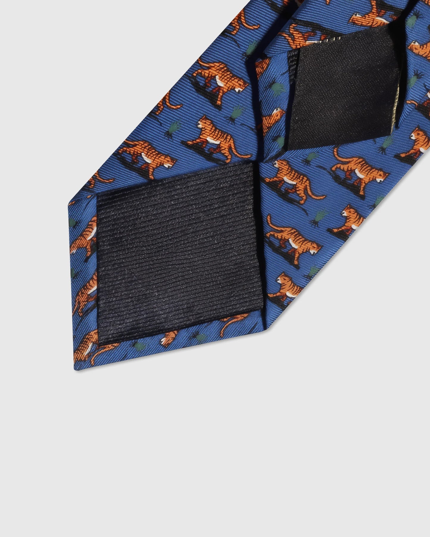 ROYAL TIGER TIE