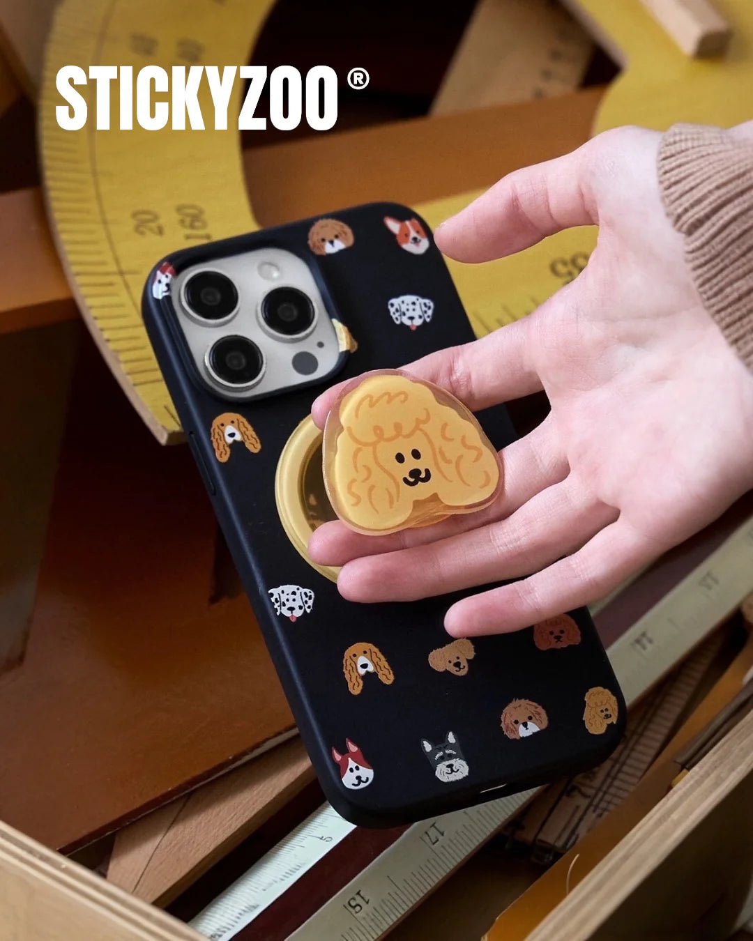 DOGS PARTY CASE