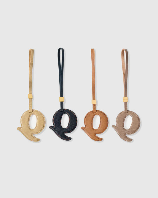 Q — LETTER CHARM | INITIAL