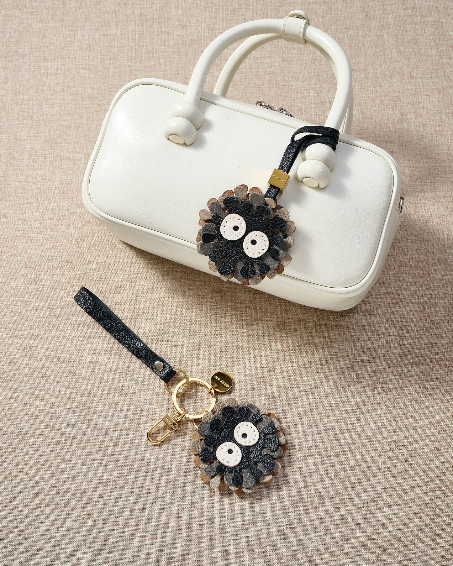 SUSUWATARI CHARM