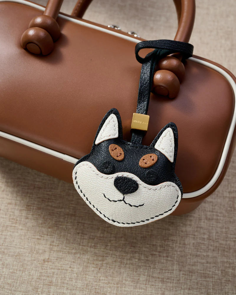 THE TOKYO SHIBA CHARM