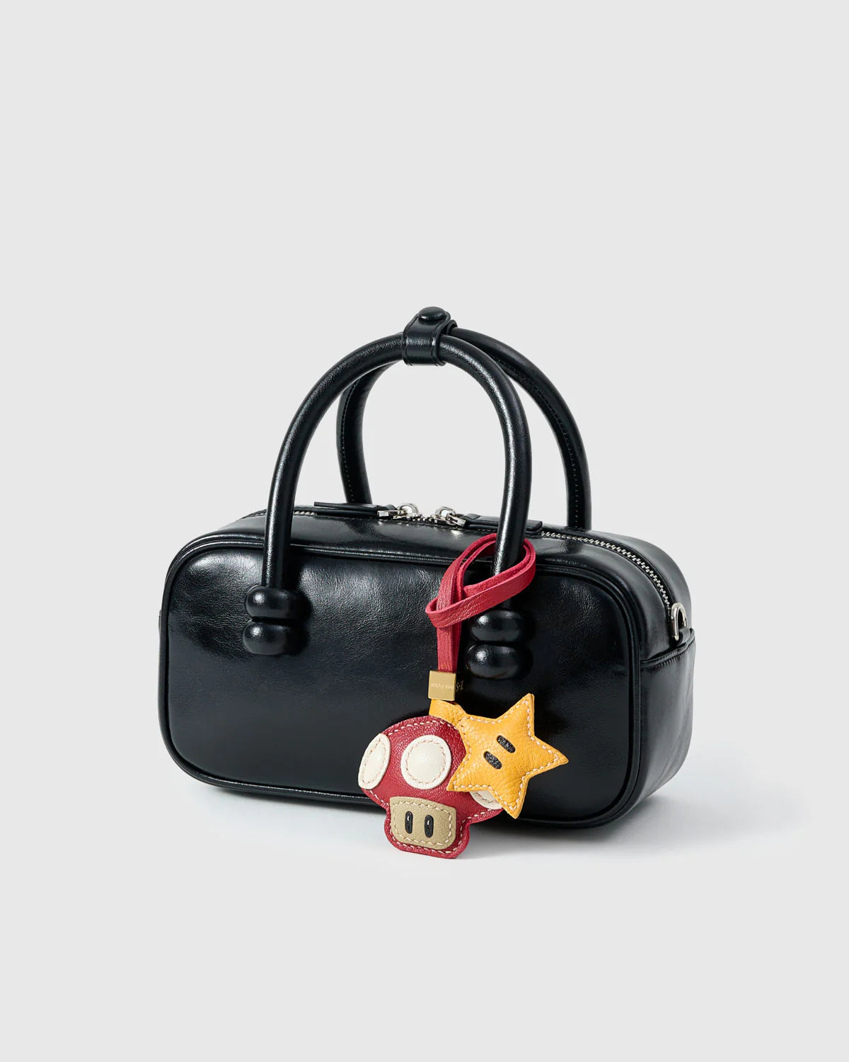 MUSHROOM CHARM