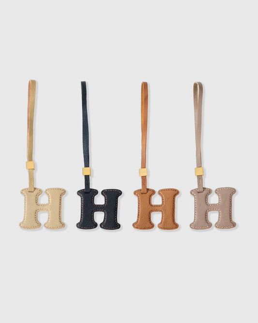 H — LETTER CHARM | INITIAL