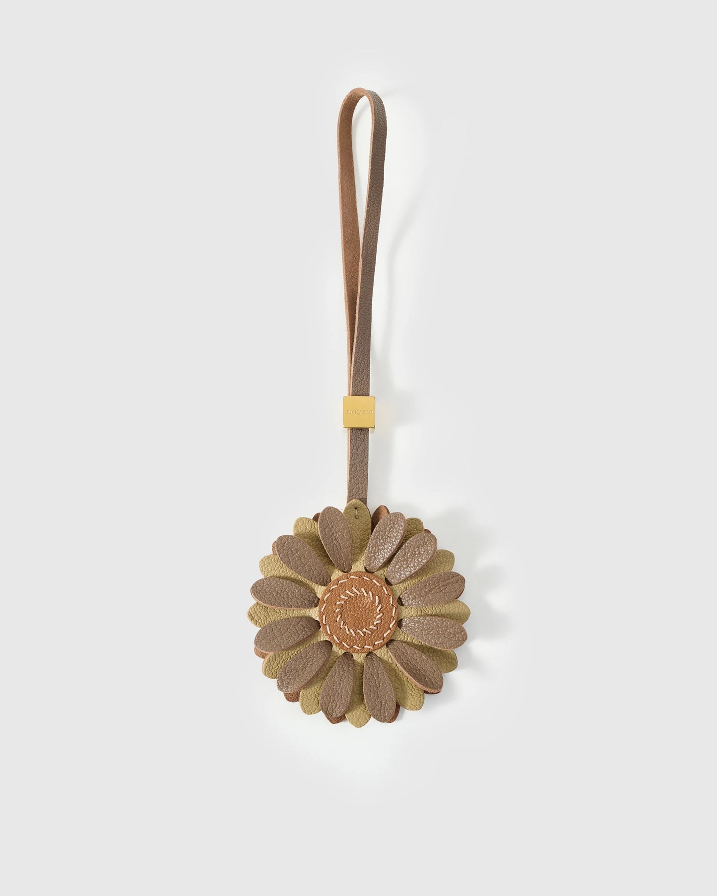 DAISY CHARM